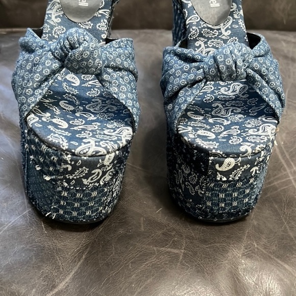 Jeffrey Campbell Risky Business Denim Patchwork Platform Sandal - Picture 3 of 9